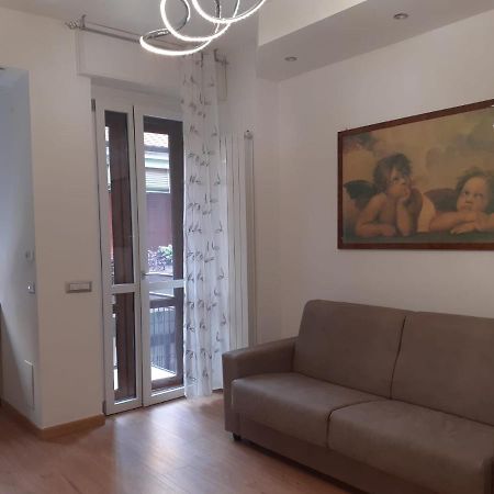 N&Ghomesweethome Raffaelloelegante Appartamento Ideale Casa Vacanze Affari Μιλάνο Εξωτερικό φωτογραφία