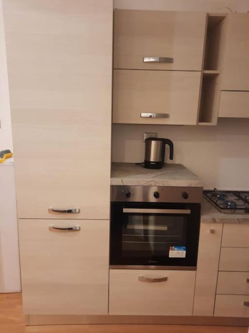 N&Ghomesweethome Raffaelloelegante Appartamento Ideale Casa Vacanze Affari Μιλάνο Εξωτερικό φωτογραφία