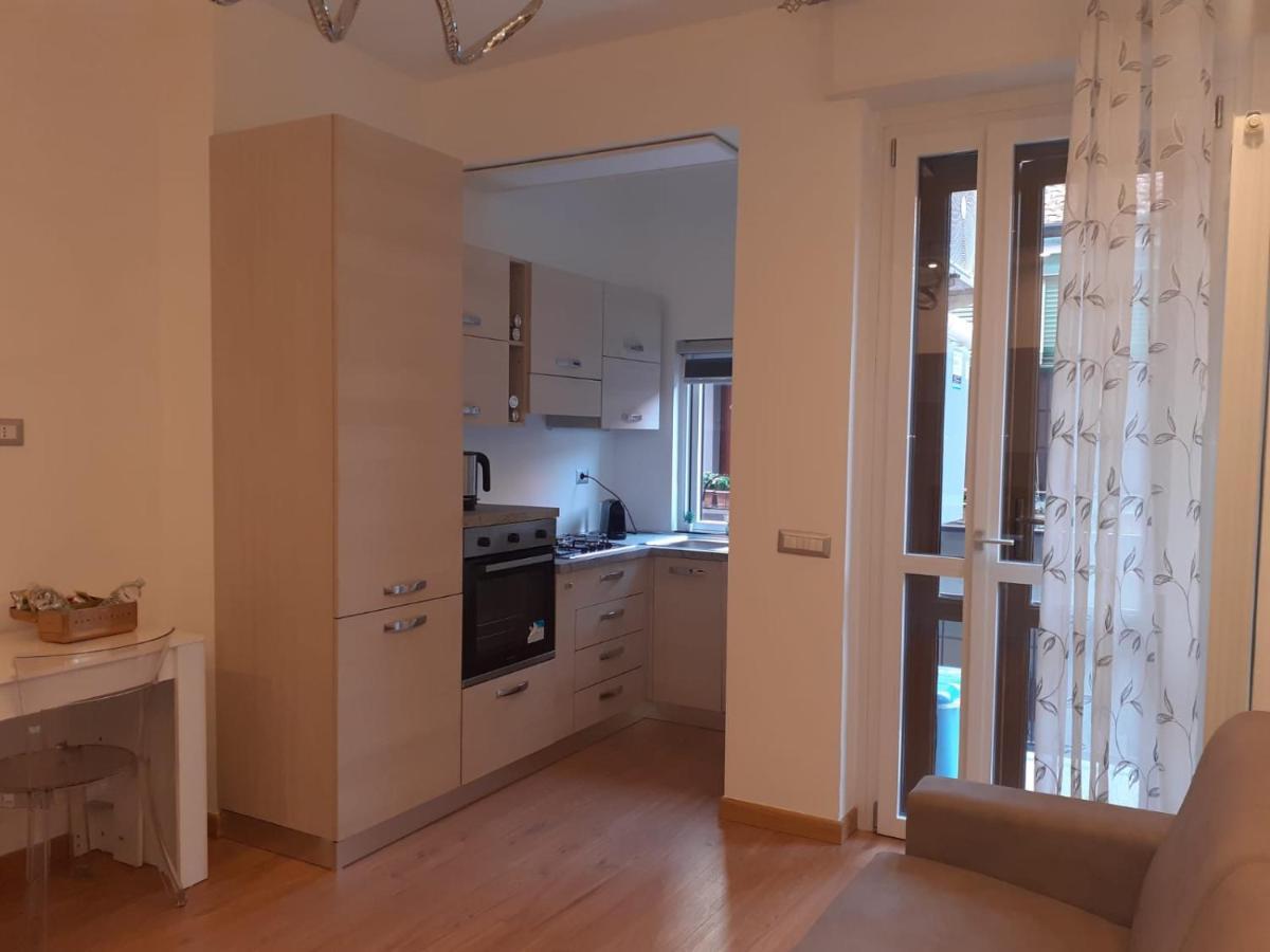 N&Ghomesweethome Raffaelloelegante Appartamento Ideale Casa Vacanze Affari Μιλάνο Εξωτερικό φωτογραφία