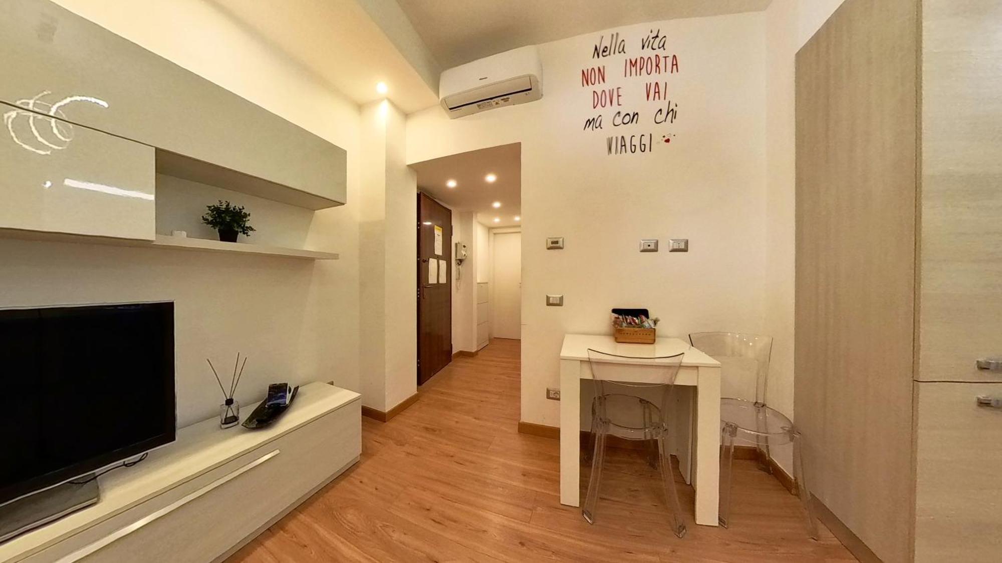 N&Ghomesweethome Raffaelloelegante Appartamento Ideale Casa Vacanze Affari Μιλάνο Εξωτερικό φωτογραφία